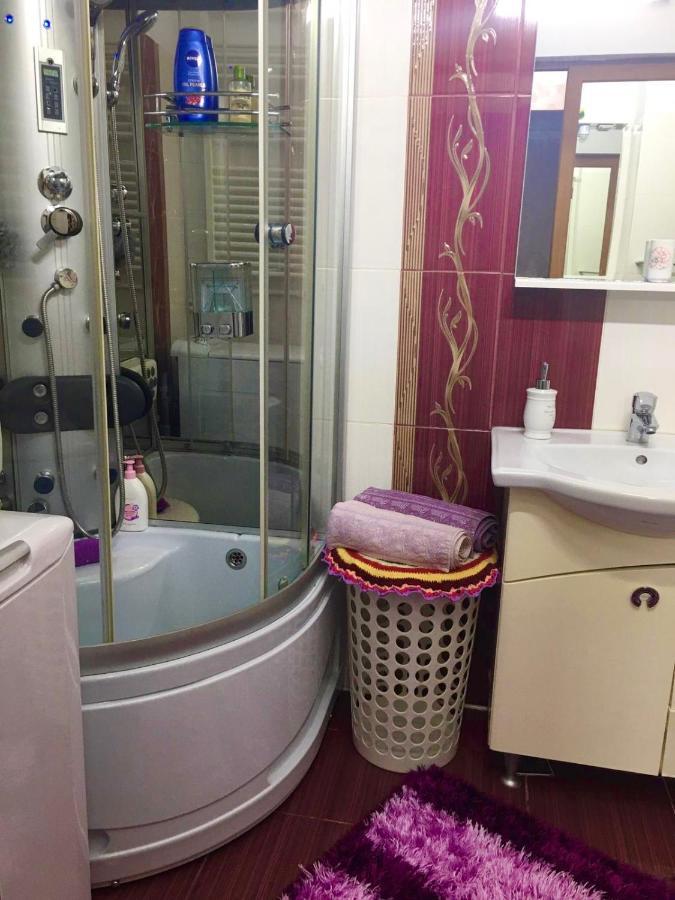 Tribunal Apartament Langa Faleza Dunarii Брэила Экстерьер фото