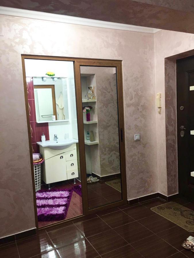 Tribunal Apartament Langa Faleza Dunarii Брэила Экстерьер фото